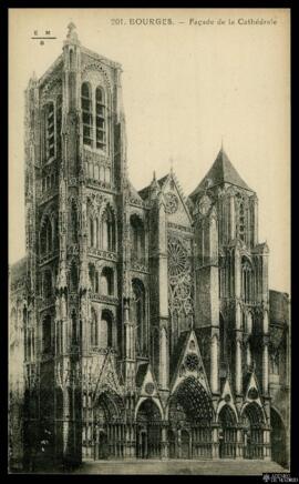 Tarjeta postal de vista exterior de la fachada principal de la Catedral de Bourges editada por E....