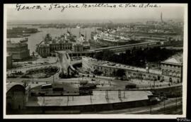 Tarjeta postal de vista panorámica del Puerto o Stazione Marittima y la Via Adua de Génova editad...