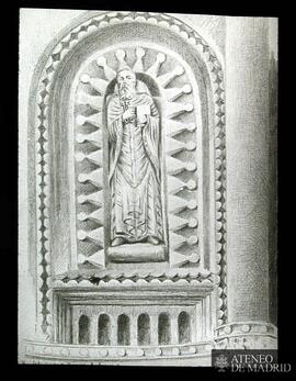 Dibujo de la escultura de San Pedro en el ábside de San Juan de Rabanera (Soria)