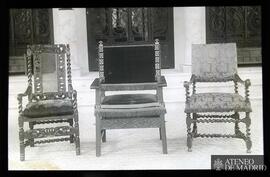 
Tres sillas
