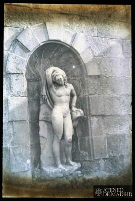 Estatua de Andrómeda en el Jardín de La Abadía (Cáceres)