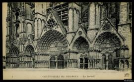 Tarjeta postal de vista exterior del Portal de la Catedral de Bourges editada por Neurdein et Cie...