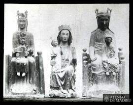 Tres esculturas de la Virgen con el Niño