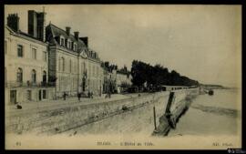 Tarjeta postal de vista panorámica del Ayuntamiento de Blois editada por Neurdein et Cie. en la A...