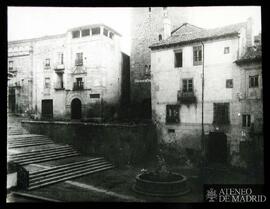 
Segovia. Plaza de San Martín o de las Sirenas.
