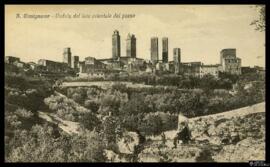 Tarjeta postal de vista panorámica de San Gimignano desde su lado oriental editada por [Giuseppe]...