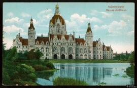 Tarjeta postal a color de vista exterior del Nuevo Ayuntamiento o Neues Rathaus de Hannover edita...