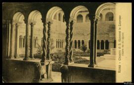 Tarjeta postal de vista interior del Claustro de la Archibasílica de San Juan de Letrán de Roma e...