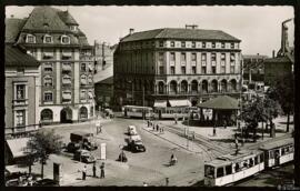 Tarjeta postal circulada de la Königsplatz de Augsburgo editada por el Velten-Verlag Karlsruhei. ...