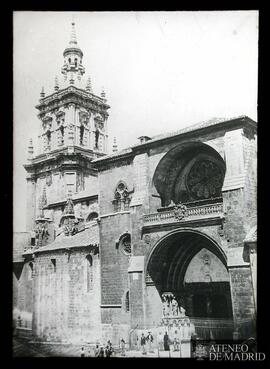 Exterior de la Catedral de El Burgo de Osma (Soria).