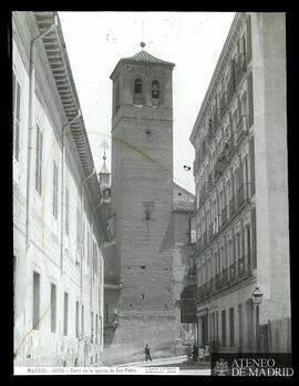 
Torre de la iglesia de San Pedro de Madrid.
