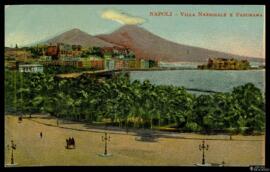 Tarjeta postal a color de vista panorámica de la Villa Nazionale o Villa Comunale de Nápoles