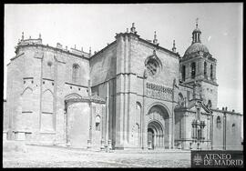 Fachada del sur de la Catedral de Ciudad Rodrigo (Salamanca).