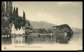 Tarjeta postal de heliograbado de vista panorámica de la Villa Serbelloni vista desde el Lago di ...