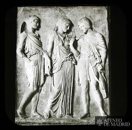 
Museo de Nápoles. Estela llamada De los Adioses, con Orfeo, Eurídice y Hermes (finales del s. V ...
