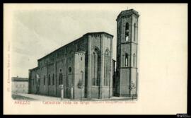 Tarjeta postal de vista exterior de la Catedral de los Santos Pedro y Donato en Arezzo editada po...