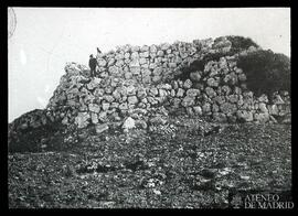 Benicodrell de Dalt (Menorca). Vista general de un talayot