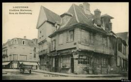 Tarjeta postal de vista exterior de antiguas casas en la rue du Neubourg en Louviers editada por ...
