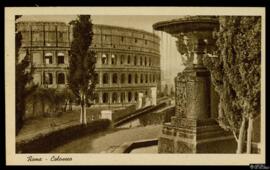 Tarjeta postal de vista exterior del Coliseo de Roma editada por A. Scrocchi en Milán