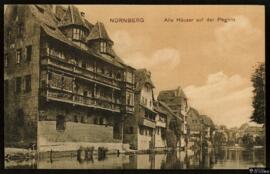 Tarjeta postal de vista exterior de antiguas casas sobre el Río Pegnitz en Núremberg editada por ...