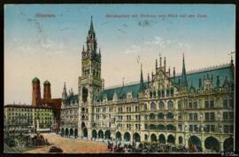 Tarjeta postal circulada a color de la Marienplatz, el Ayuntamiento y la Catedral de Múnich remit...