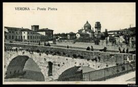 Tarjeta postal de vista panorámica del Puente de Piedra de Verona con carta familiar manuscrita e...