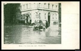 Tarjeta postal de trabajos de rescate en la Piazza Pia durante la inundación del 1900 en Roma