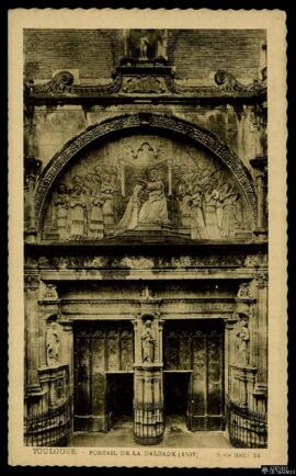 Tarjeta postal de heliograbado vista exterior del Portal de la Iglesia de Nuestra Señora de la Da...