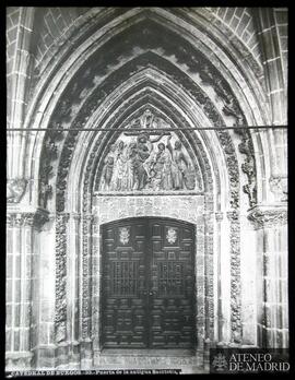 
Puerta de la antigua Sacristía de la Catedral de Burgos
