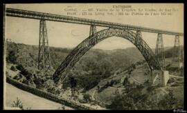 Tarjeta postal circulada del Viaducto de Garabit y el Vallée de la Truyère remitida a la Madame A...