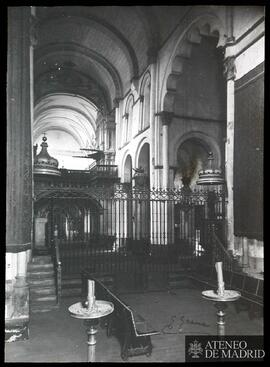 Interior de la nave de la iglesia de San Isidoro (León)