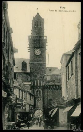 Tarjeta postal de vista exterior de la fachada exterior de la Torre del Reloj o Tour de l’Horloge...