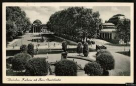 Tarjeta postal circulada de vista exterior de la Kurhaus y el Staatstheater de Wiesbaden editada ...