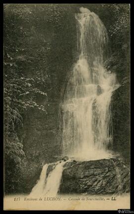 Tarjeta postal de vista del paisaje de la Cascada de Sourrouilhe en los alrededores de Luchón edi...