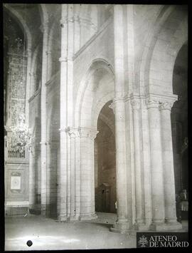 Nave principal de la Catedral de Lugo.