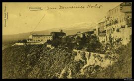 Tarjeta postal circulada de vista panorámica de Taormina editada por Giovanni Crupi, fotógrafo, e...