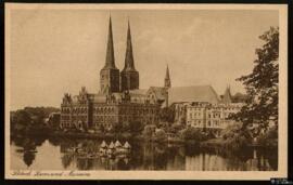 Tarjeta postal de vista panorámica de la Catedral y Museo de Lübeck