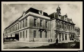 Tarjeta postal de vista exterior del Ayuntamiento de Troyes editada por G. Artaud en la Avenue de...