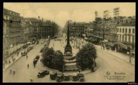 Tarjeta postal circulada de la Place de Brouckère vista desde el Boulevard Anspach en Bruselas ed...