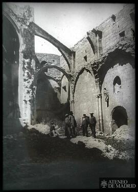 Ruinas de una iglesia