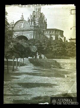Vista parcial de la fachada de la catedral de Tarazona (Zaragoza)