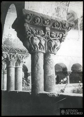 Capiteles del Claustro del Monasterio de Santo Domingo de Silos (Burgos )