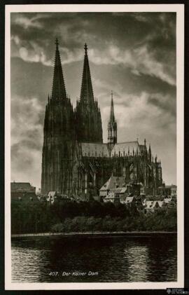 Tarjeta postal de vista exterior de la Catedral de Colonia editada por Hoursch & Bechstedt