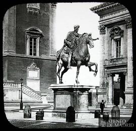 561 / 20239.  Roma. Capitolio. Estatua ecuestre de Marco Aurelio