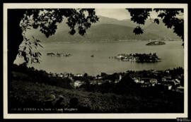 Tarjeta postal de vista panorámica de Stresa y las Islas Borromeas en el Lago Mayor de Italia edi...