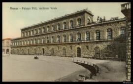 Tarjeta postal a color de vista exterior del Palacio Pitti de Florencia editada por los Fratelli ...