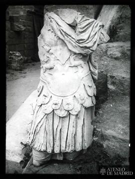 Torso de Augusto en el Teatro romano