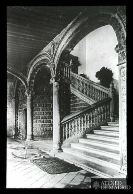 
Alcalá de Henares (Madrid). Escalera del Palacio Arzobispal de Alcalá de Henares, obra de Alonso...