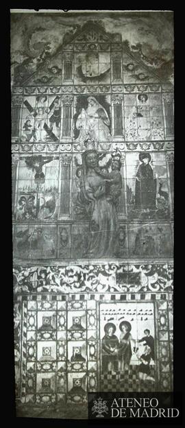 Cuadro de azulejos. Frontal y retablo de la Ermita de San Lázaro, en Plasencia, dedicado a San Cr...